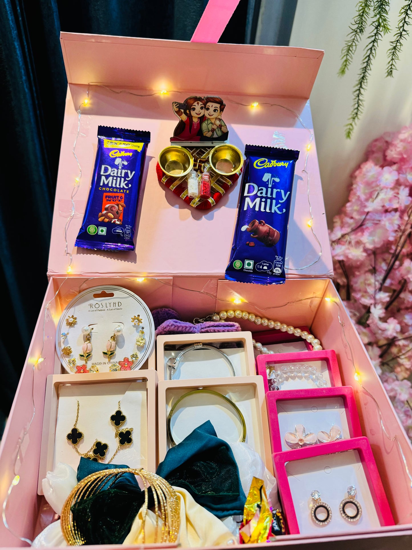 The Royal Rakhi Hamper